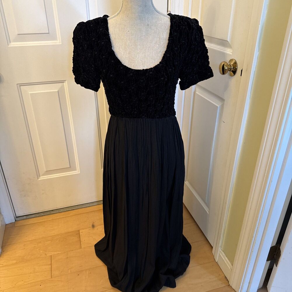 VINTAGE WHIMSIGOTH black Velvet Shortsleeved Comfy Maxi Dress Size 10 Whimsygoth